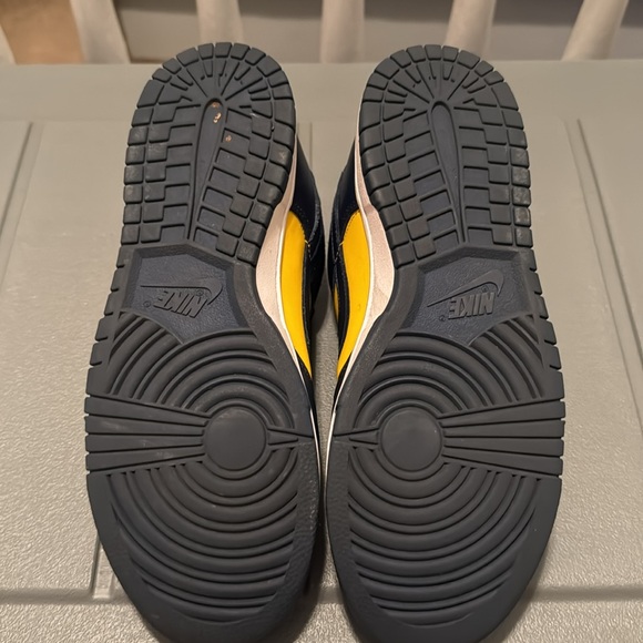 COPY - Nike dunk low Michigan - Picture 4 of 5